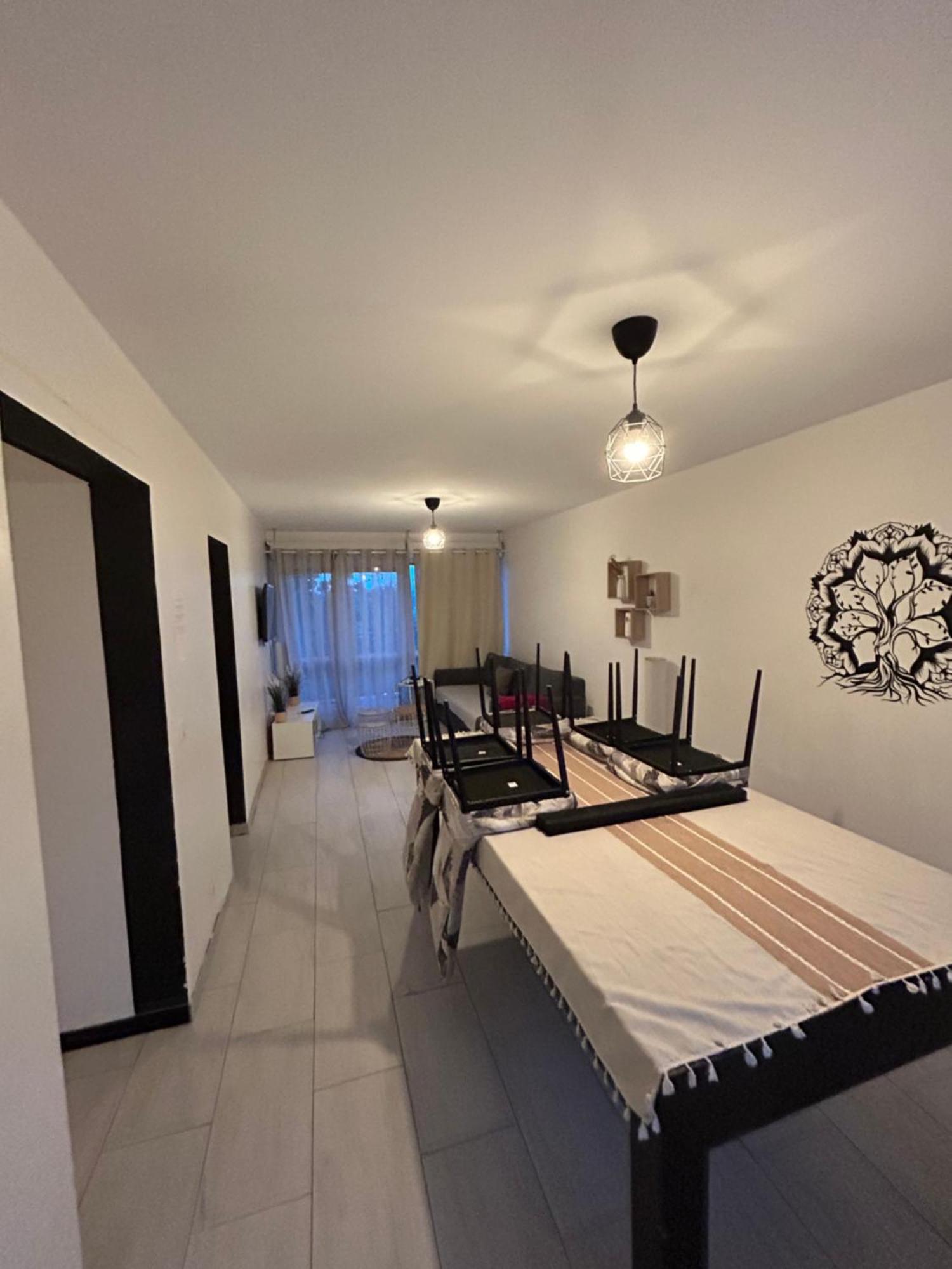 Appartement Ping-Pong Proche Gare Gagny エクステリア 写真